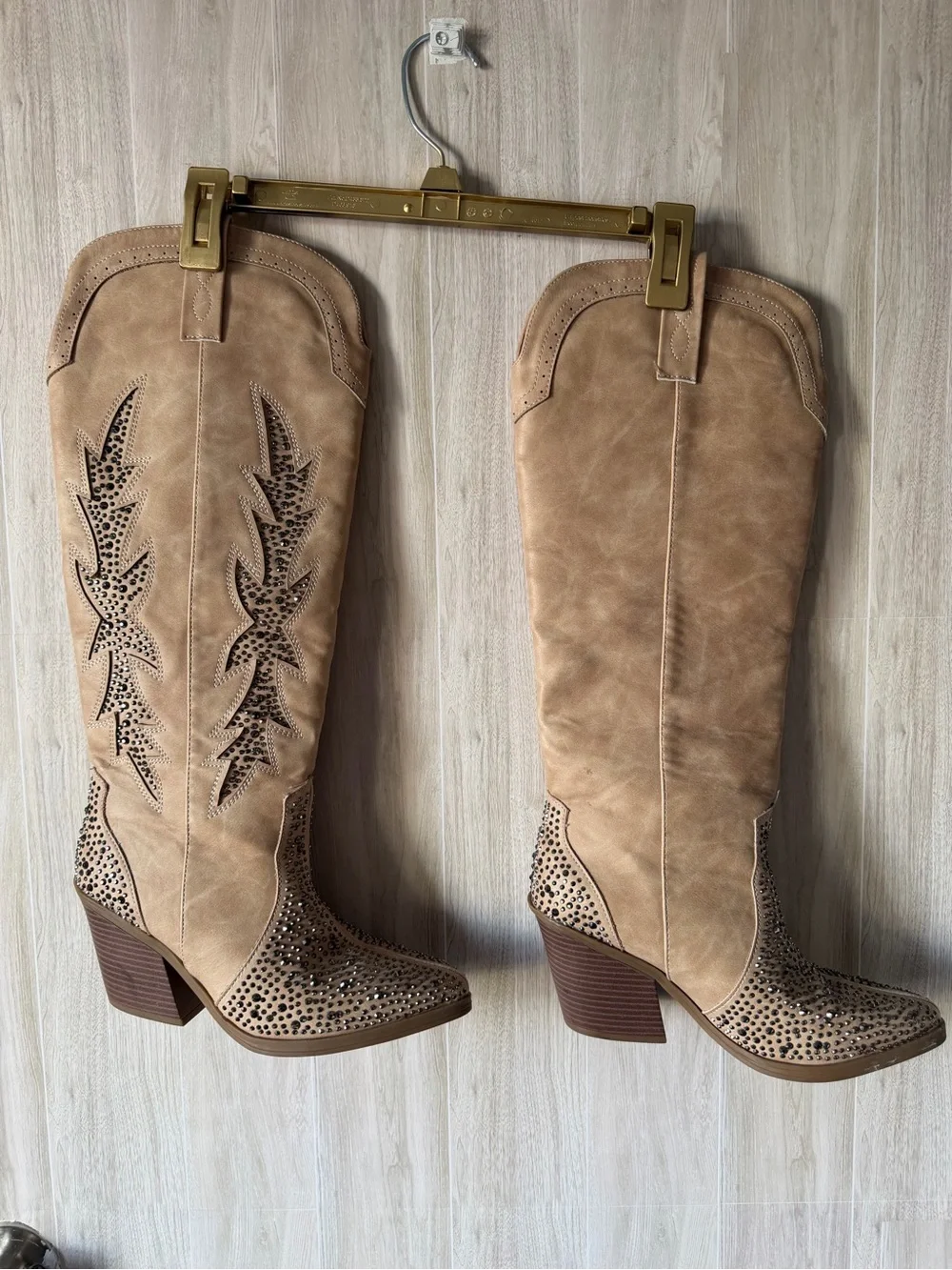 Bling rhinestone cowgirl boots